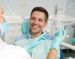 Invisalign para hombres en 2026 ¿Qué necesitas saber?